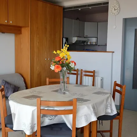 Appartement Confortable Pour 3 Pres Plage, Parking, Cuisine Equipee - Fr-1-323-459 Saint-Jean-de-Monts
