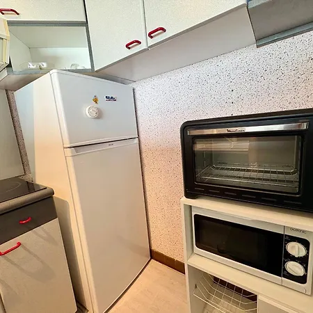 Confortable Pour 3 A Jean De Monts, Proche - Fr-1-323-459 Appartement